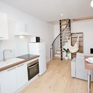 Montsejour - T2 Climatise Avec Filet Et Fauteuil Suspendu Appartement Tarbes